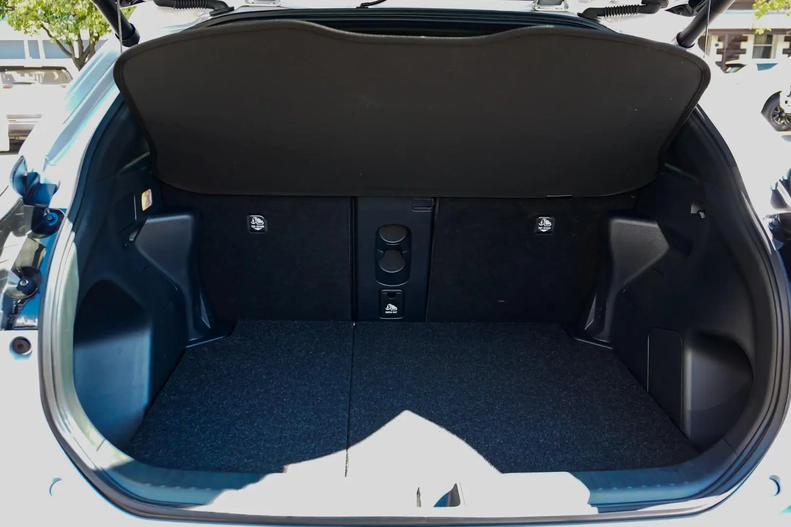 2024 Toyota Yaris Cross Gallery Image 9