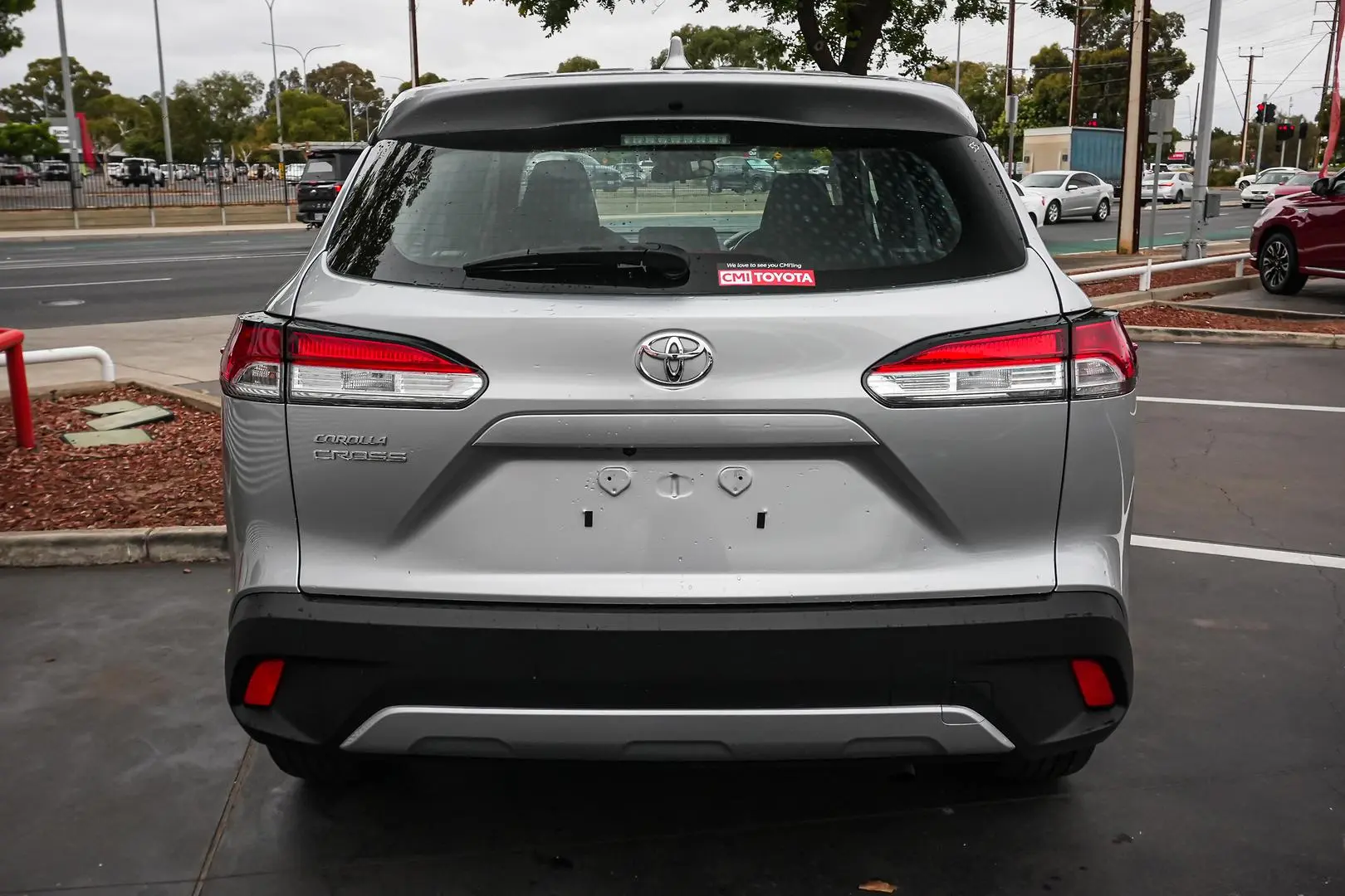 2024 Toyota Corolla Cross Gallery Image 6