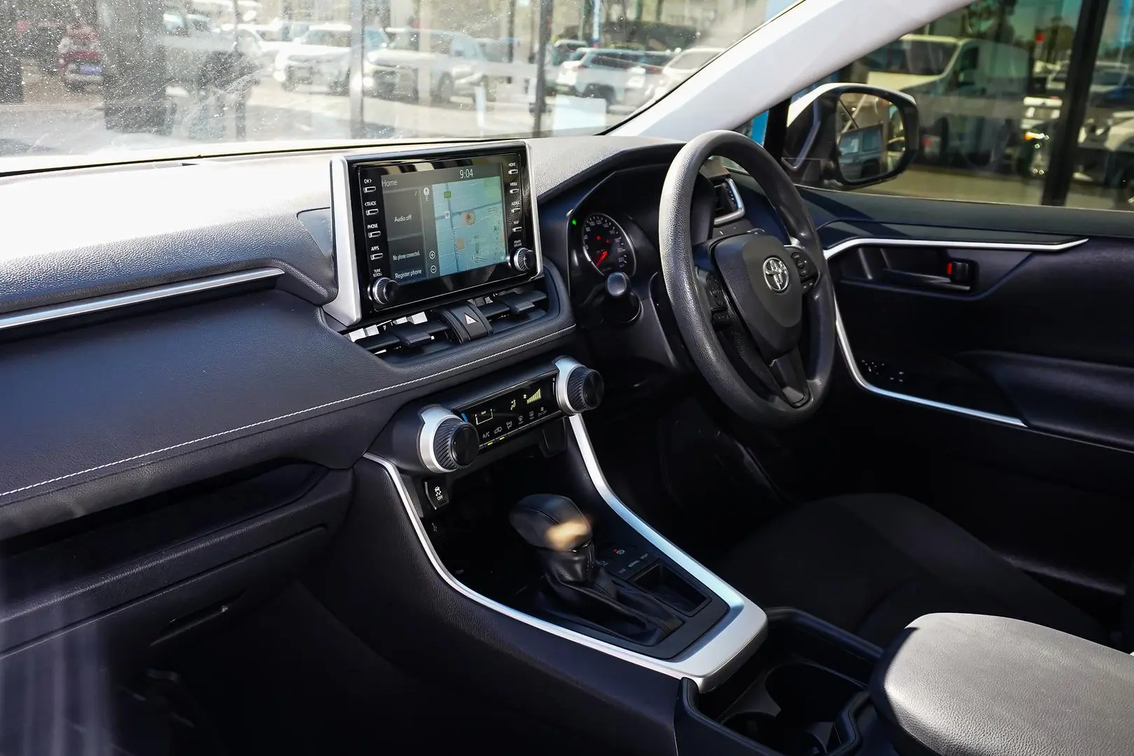 2020 Toyota RAV4 Gallery Image 10