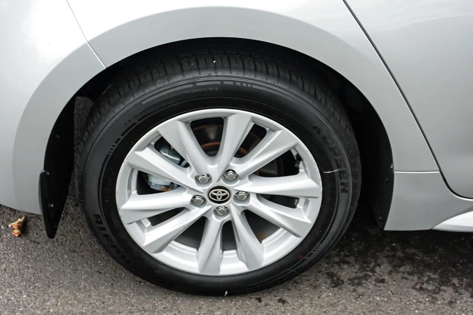 2023 Toyota Corolla Gallery Image 16