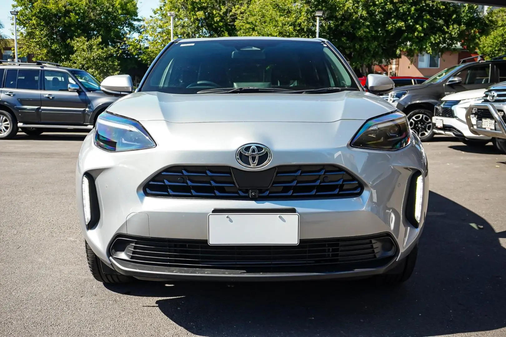 2024 Toyota Yaris Cross Gallery Image 4