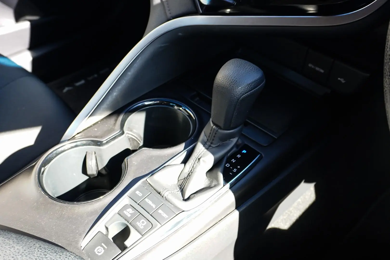 2024 Toyota Camry Gallery Image 17