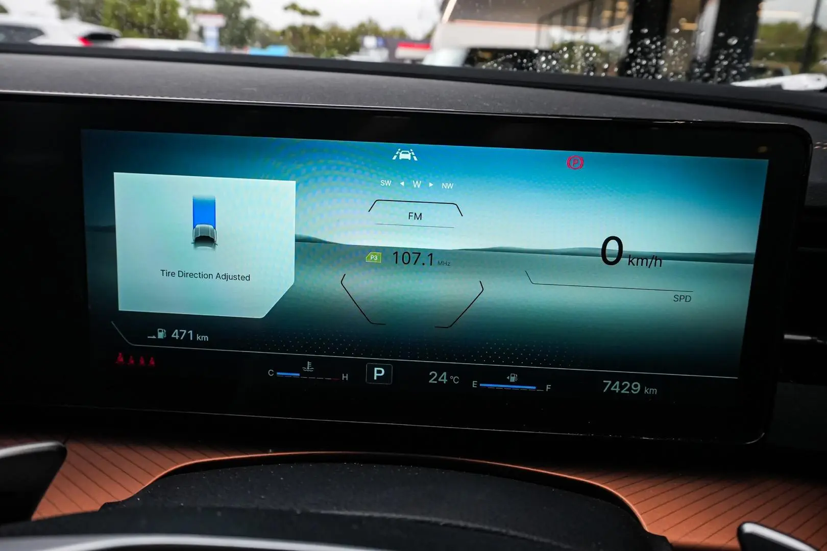 2024 KGM SsangYong Torres Gallery Image 17