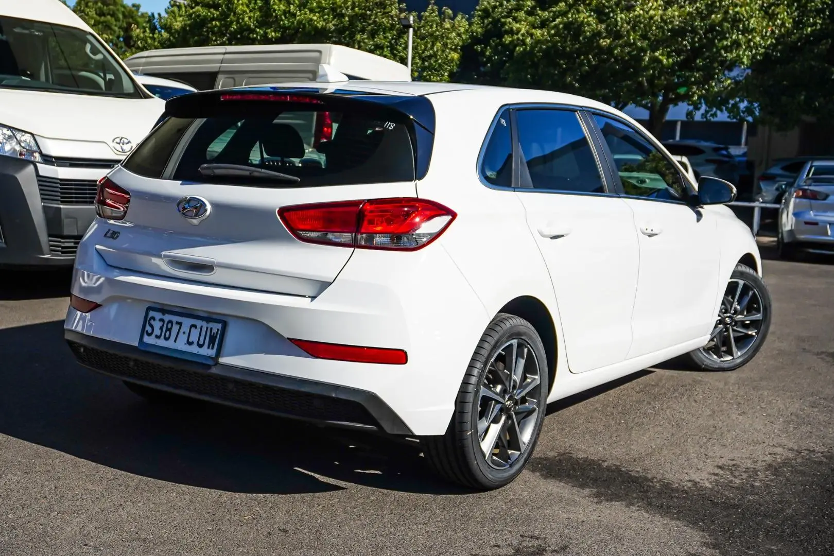 2023 Hyundai i30 Gallery Image 3