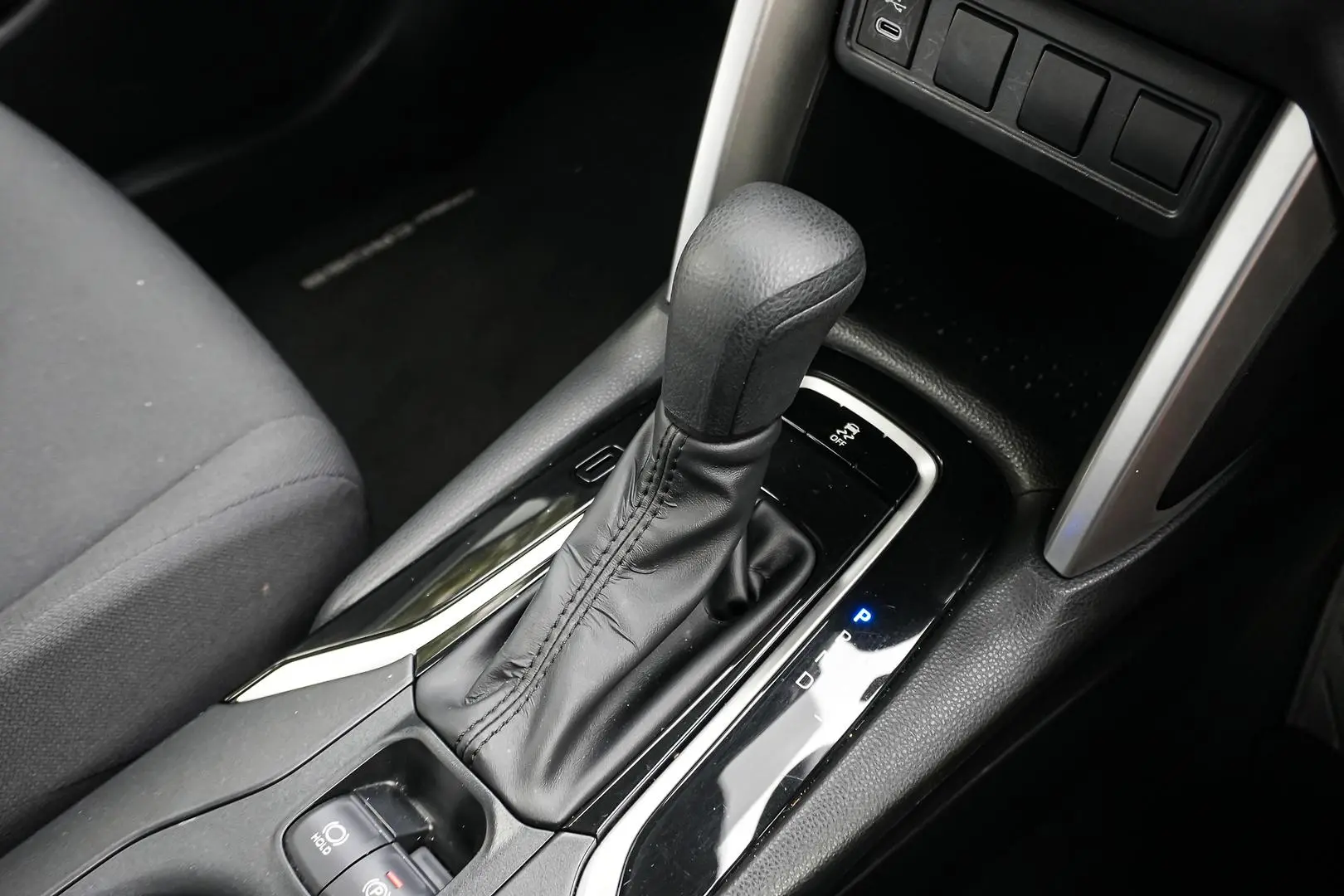 2024 Toyota Corolla Cross Gallery Image 18