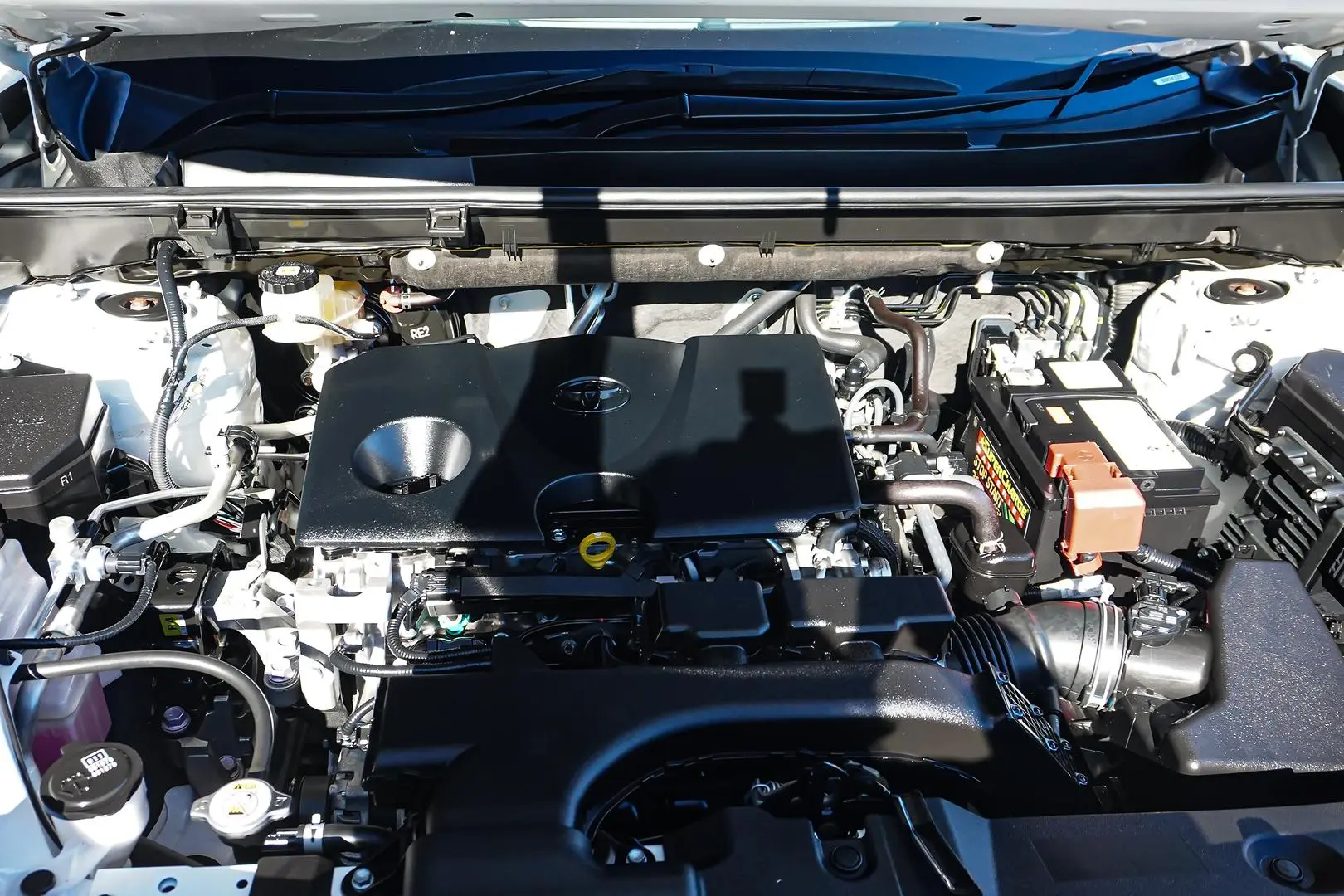 2020 Toyota RAV4 Gallery Image 23