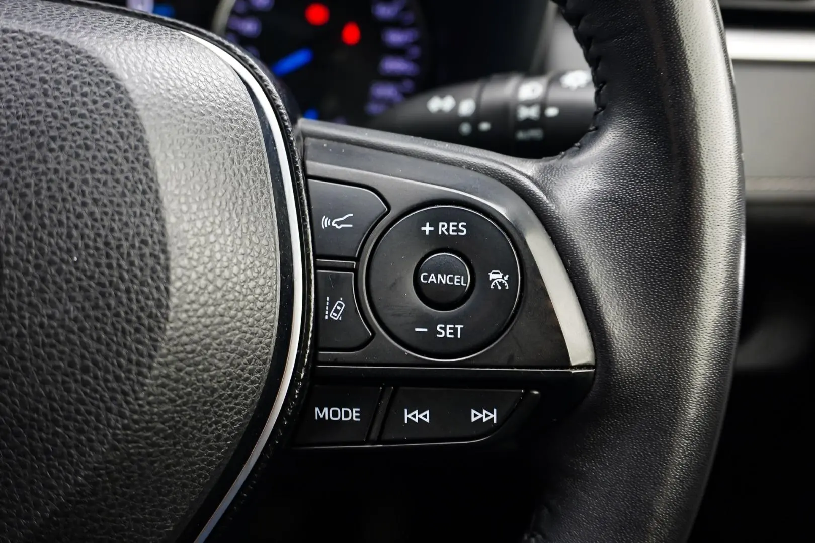 2020 Toyota RAV4 Gallery Image 20