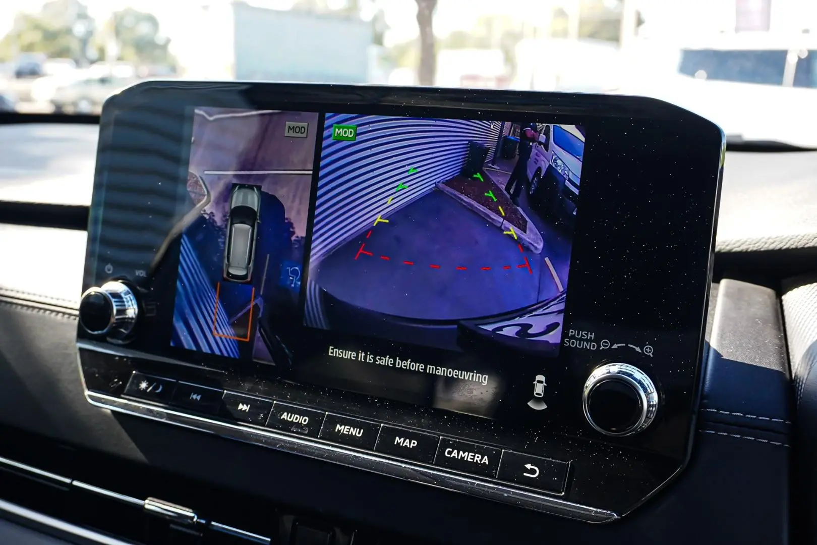 2024 Mitsubishi Outlander Gallery Image 24