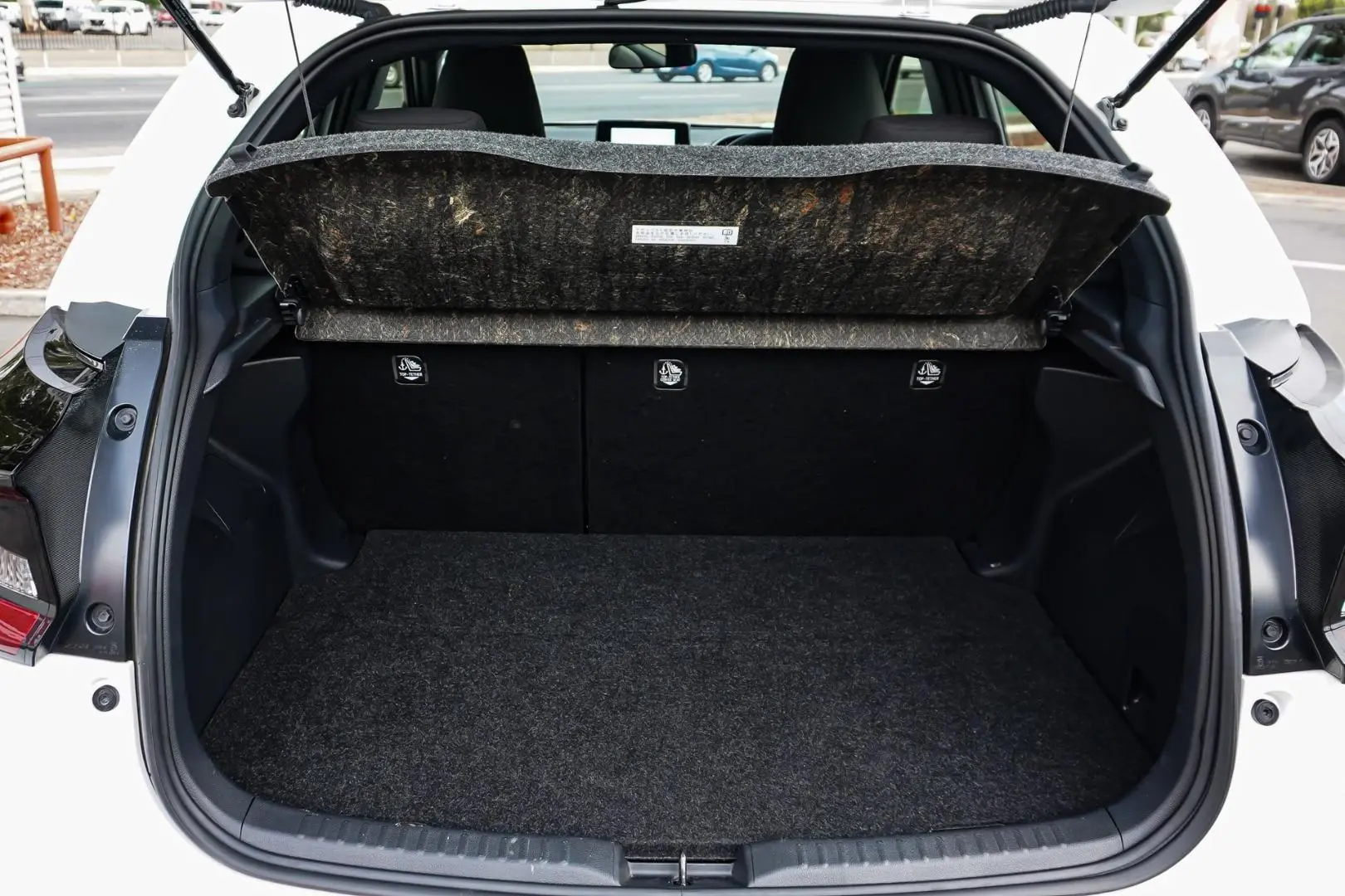 2024 Toyota Yaris Gallery Image 9