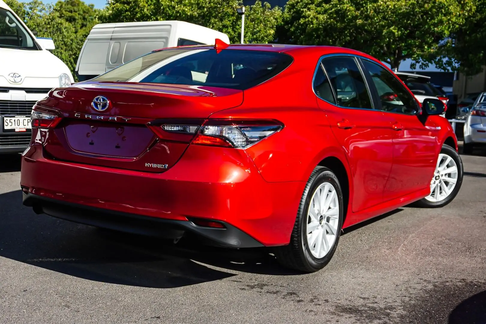 2024 Toyota Camry Gallery Image 3