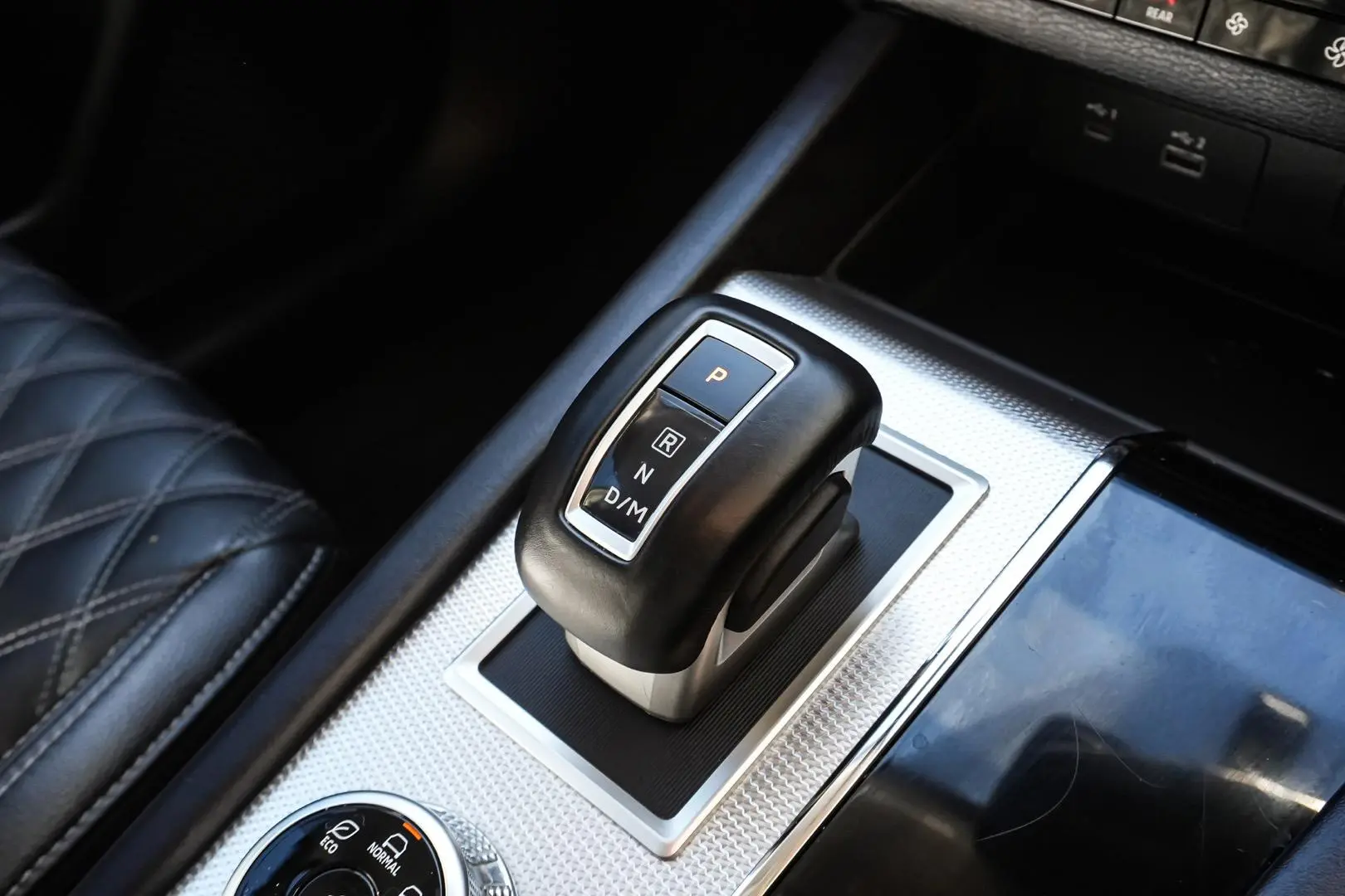 2023 Mitsubishi Outlander Gallery Image 19