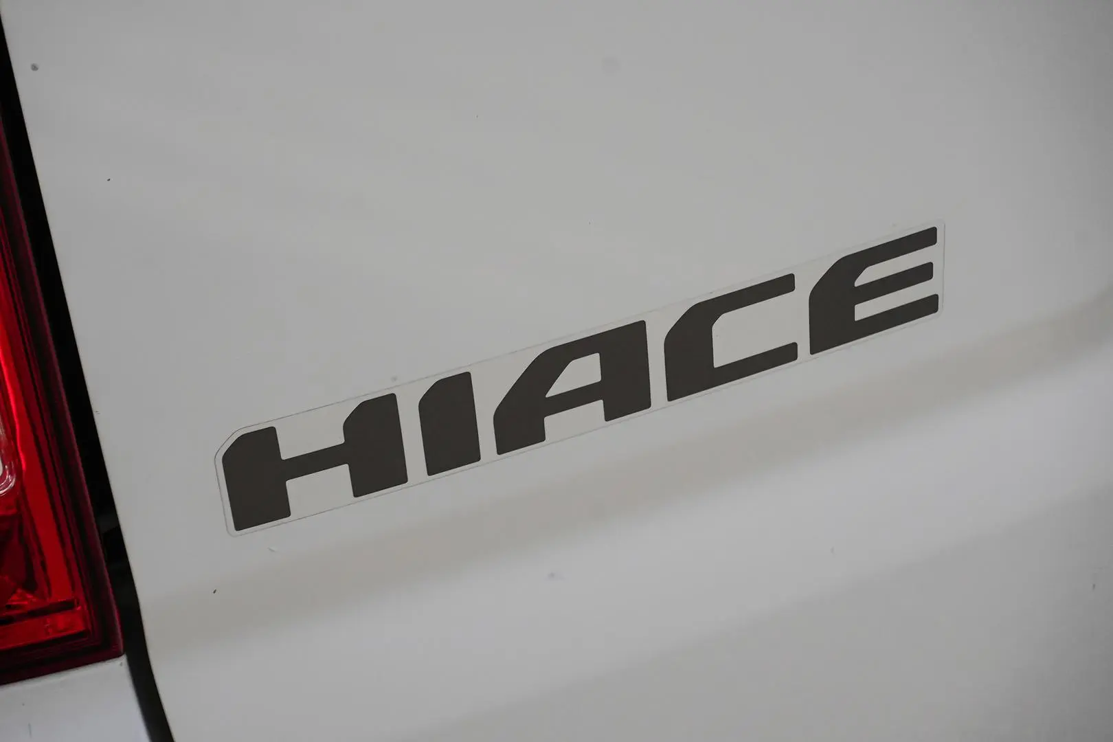 2020 Toyota Hiace Gallery Image 9