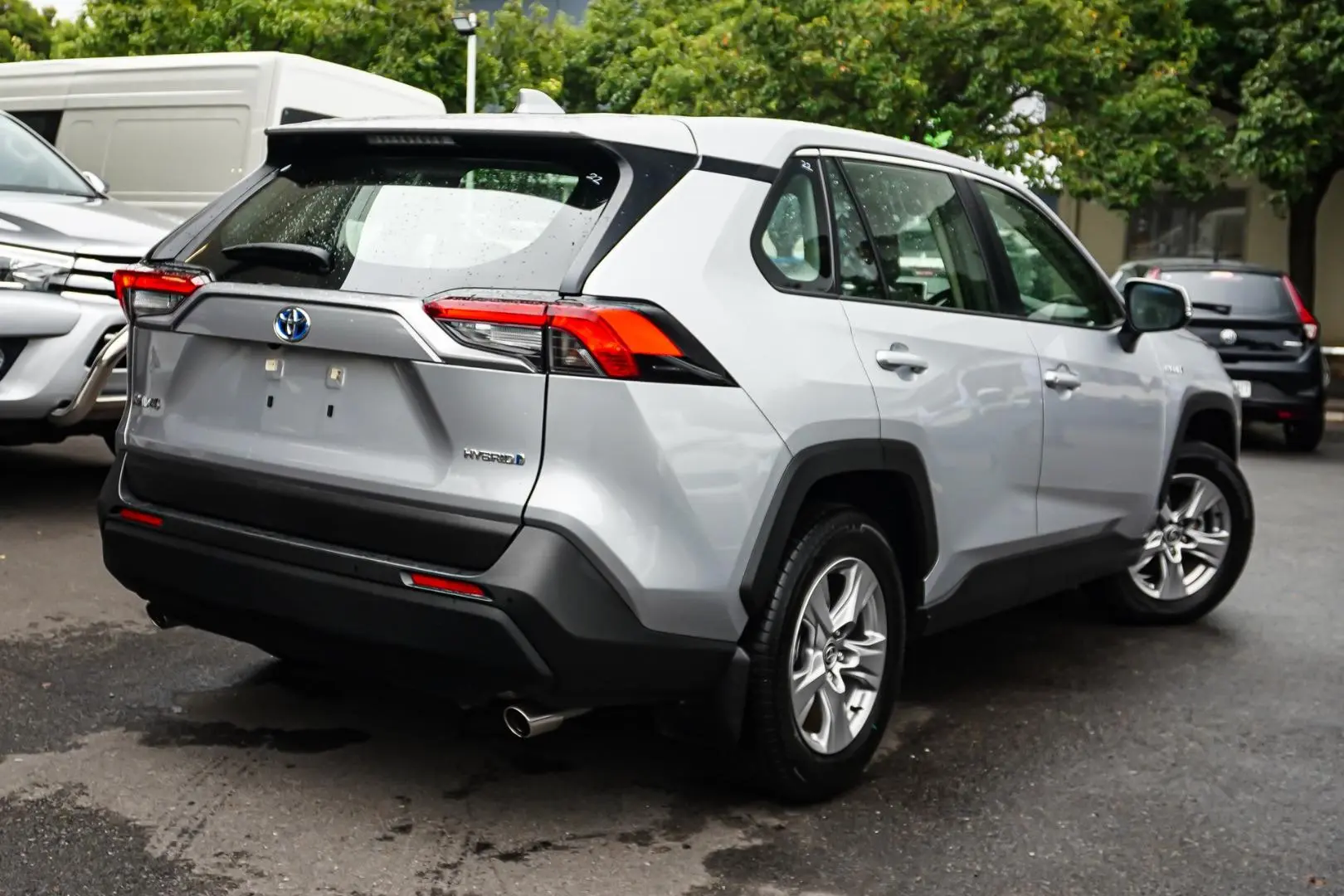 2024 Toyota RAV4 Gallery Image 3