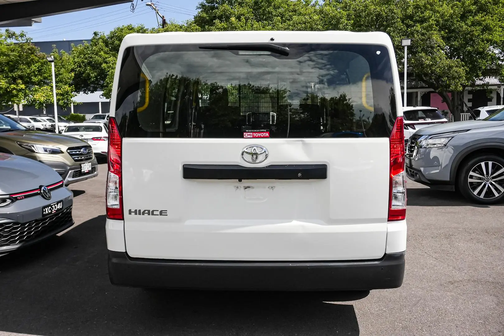 2020 Toyota Hiace Gallery Image 6