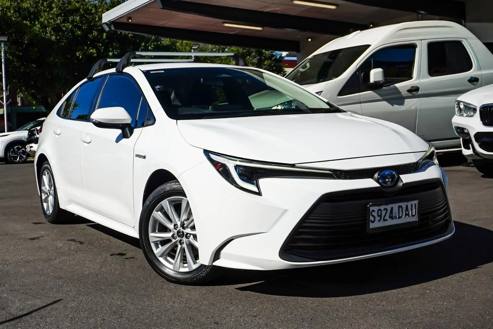 2024 Toyota Corolla Gallery Image 2