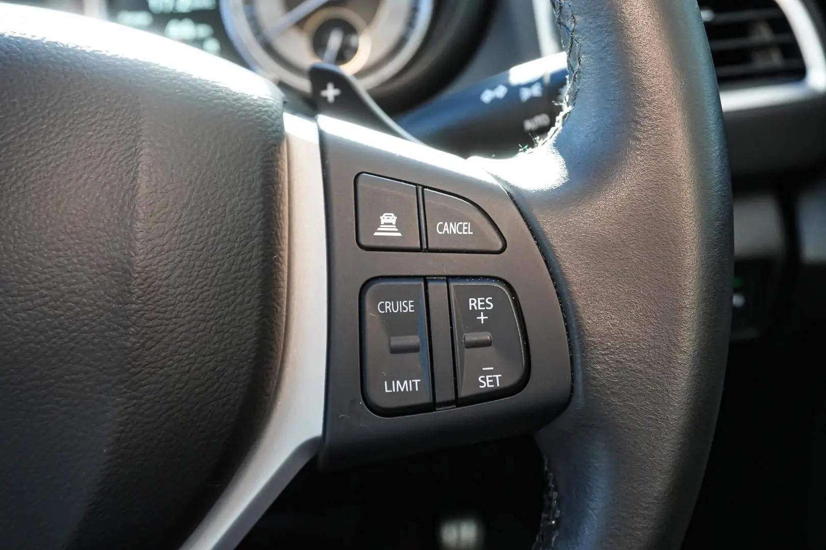 2023 Suzuki S-Cross Gallery Image 17