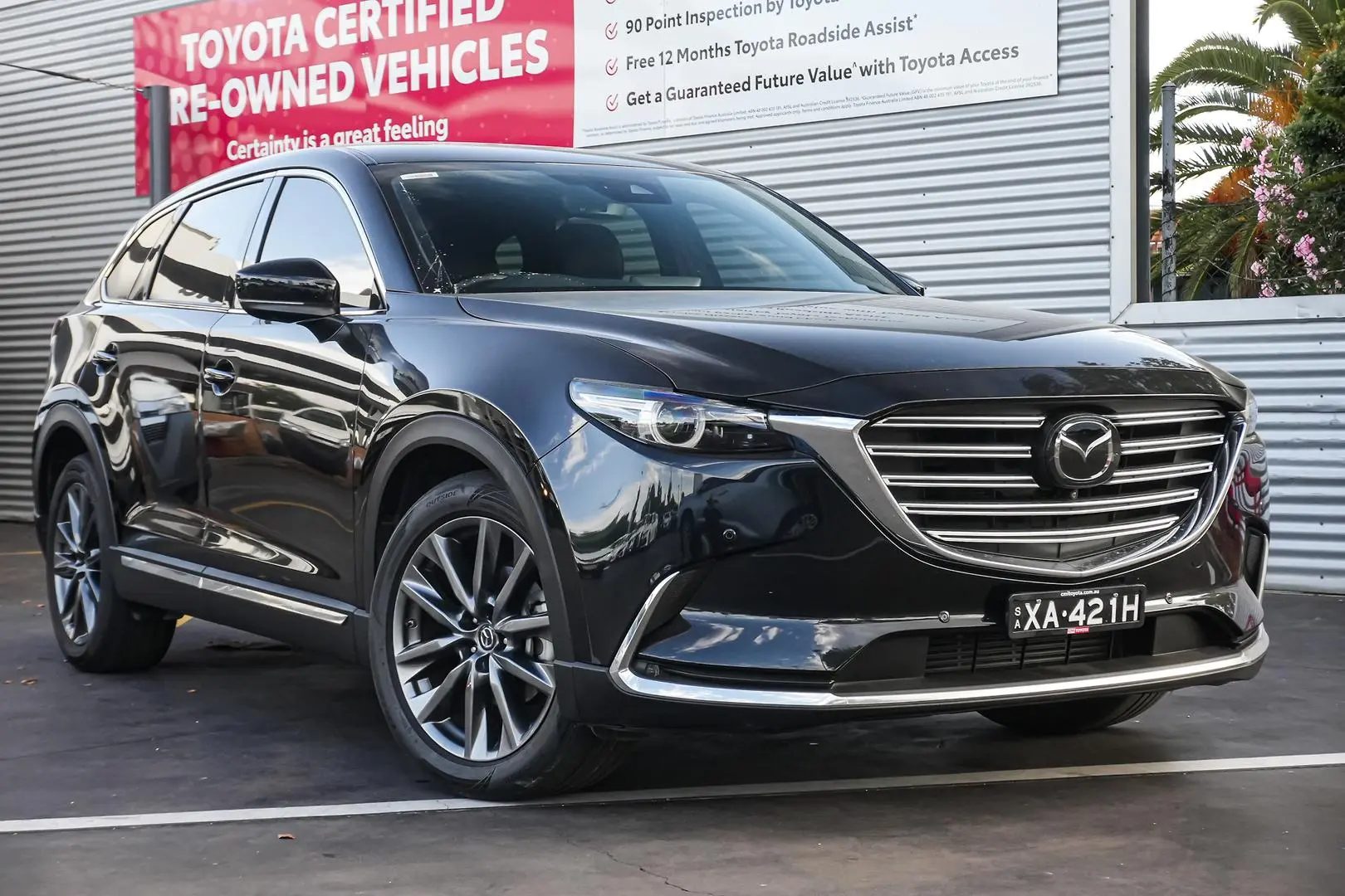 2020 Mazda CX-9 Gallery Image 2