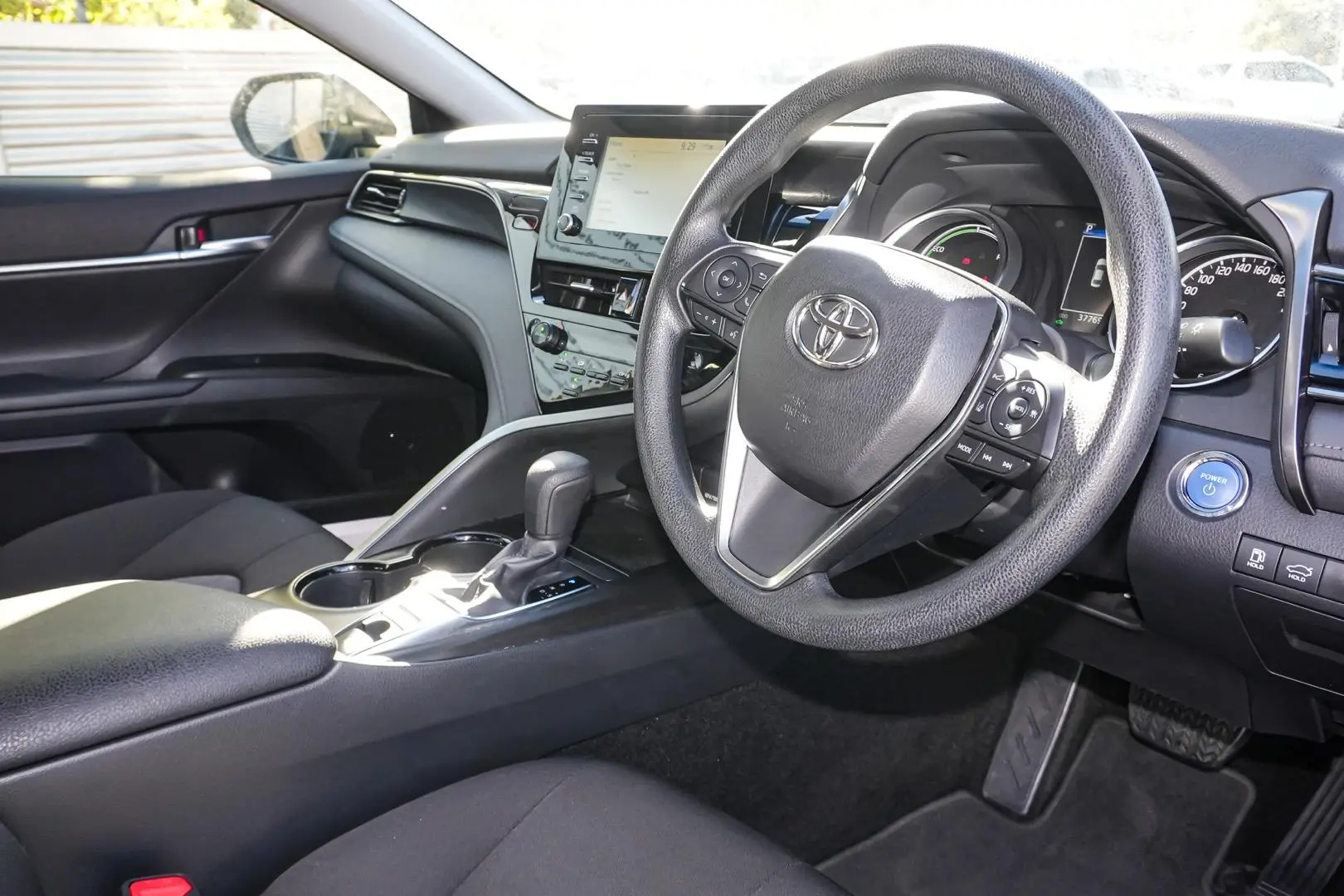 2024 Toyota Camry Gallery Image 16