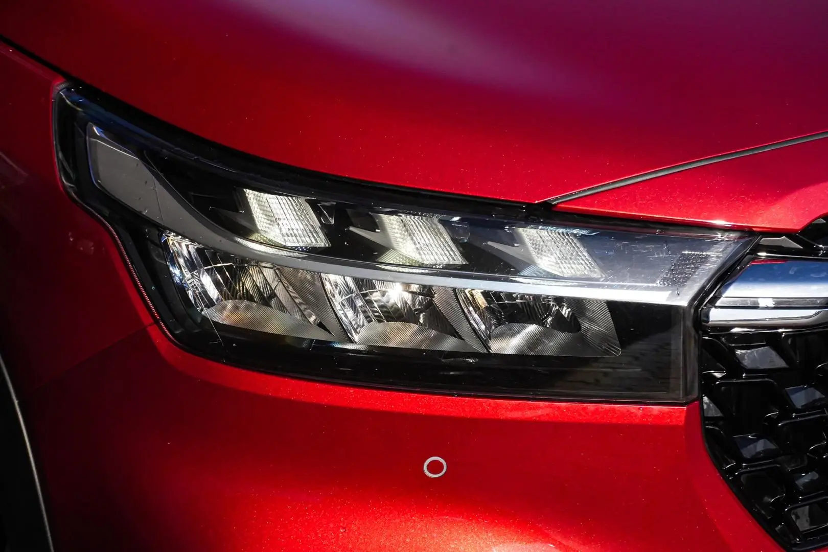 2023 Suzuki S-Cross Gallery Image 5