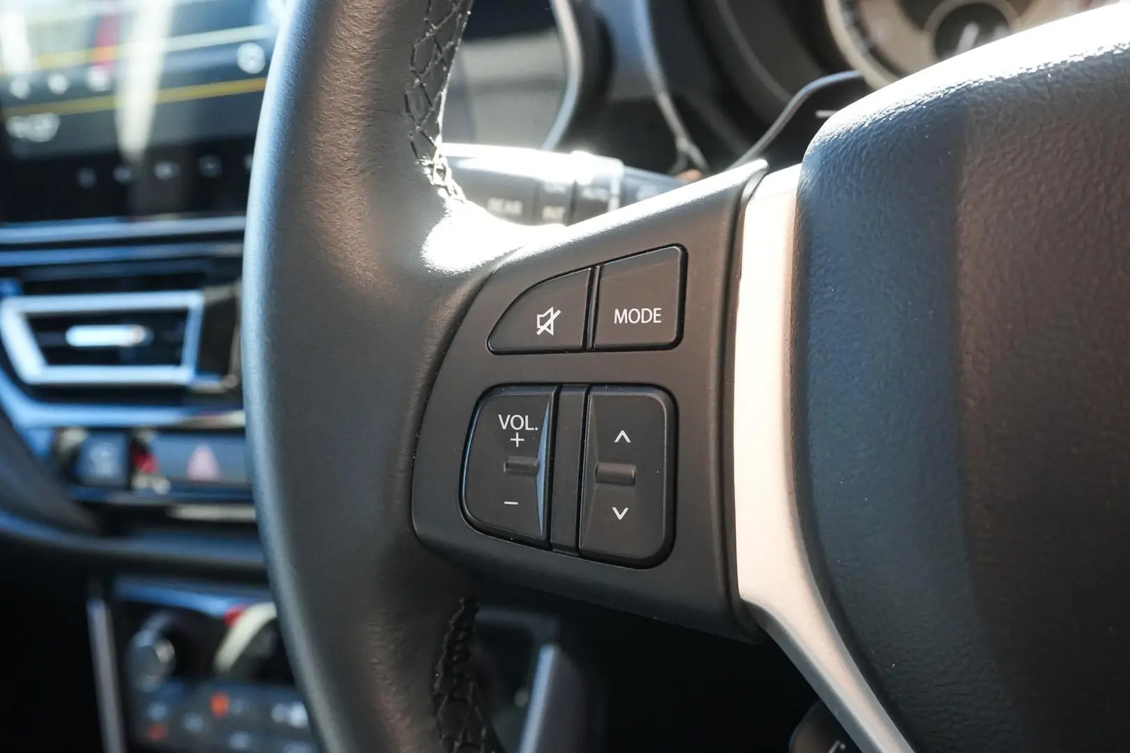 2023 Suzuki S-Cross Gallery Image 16