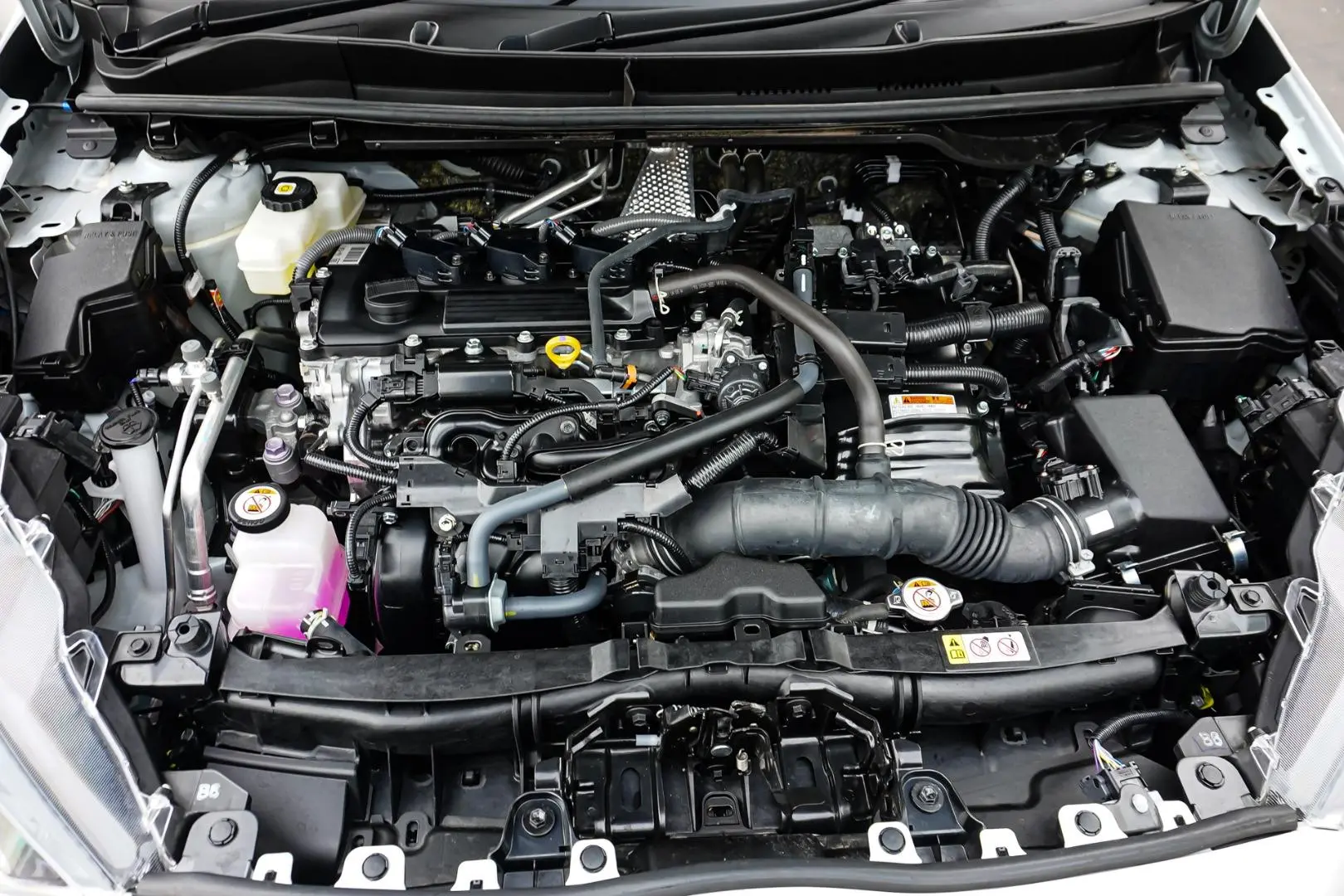 2024 Toyota Yaris Gallery Image 25