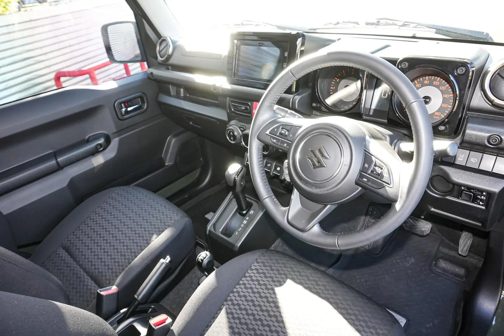 2024 Suzuki Jimny Gallery Image 13