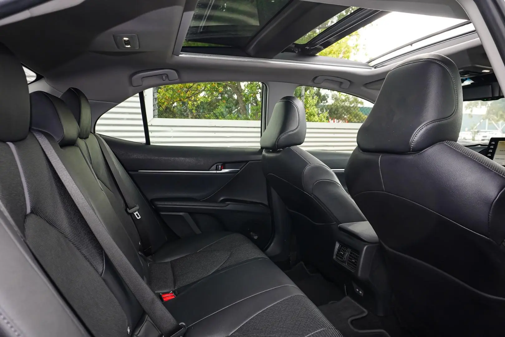 2024 Toyota Camry Gallery Image 7