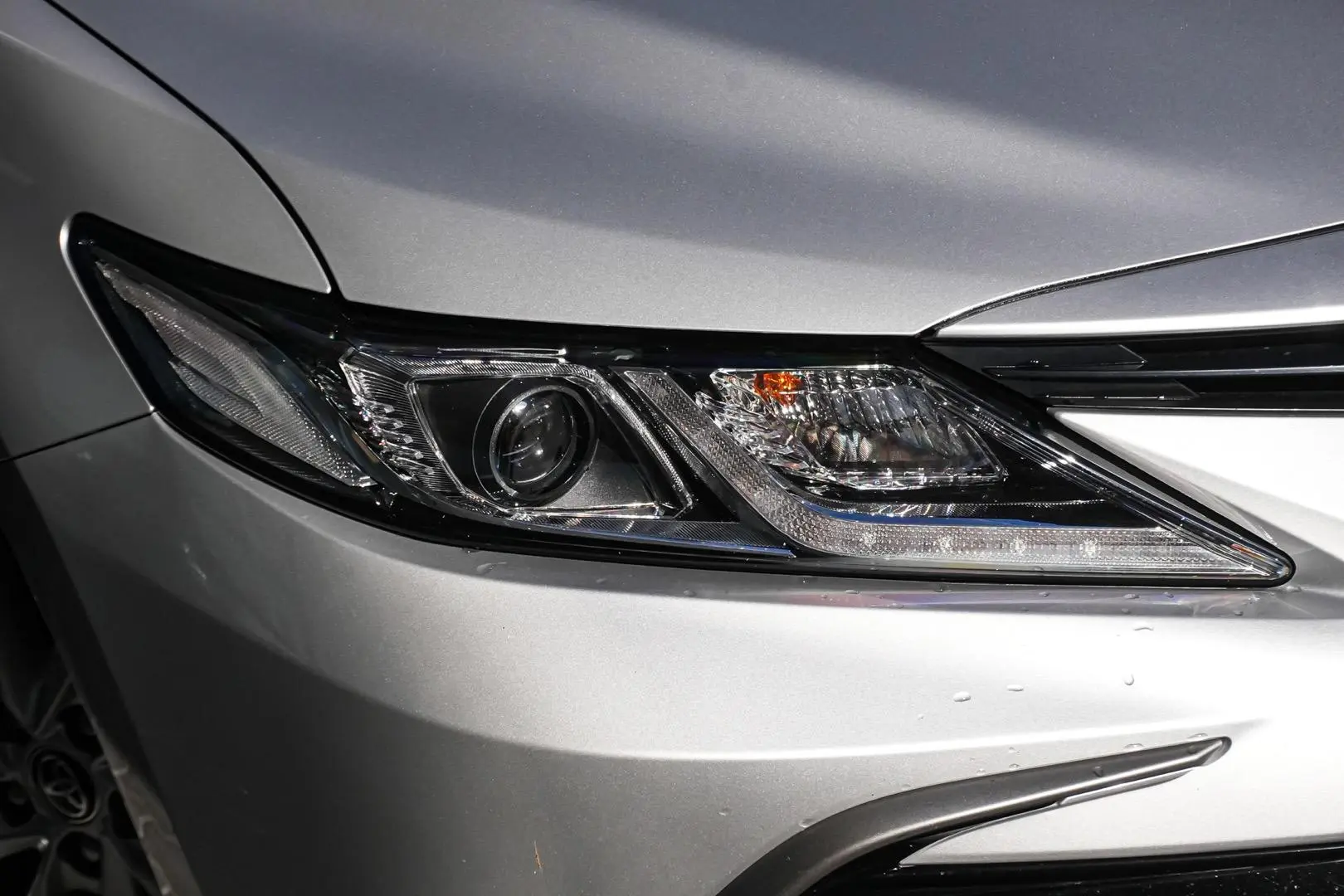 2024 Toyota Camry Gallery Image 6