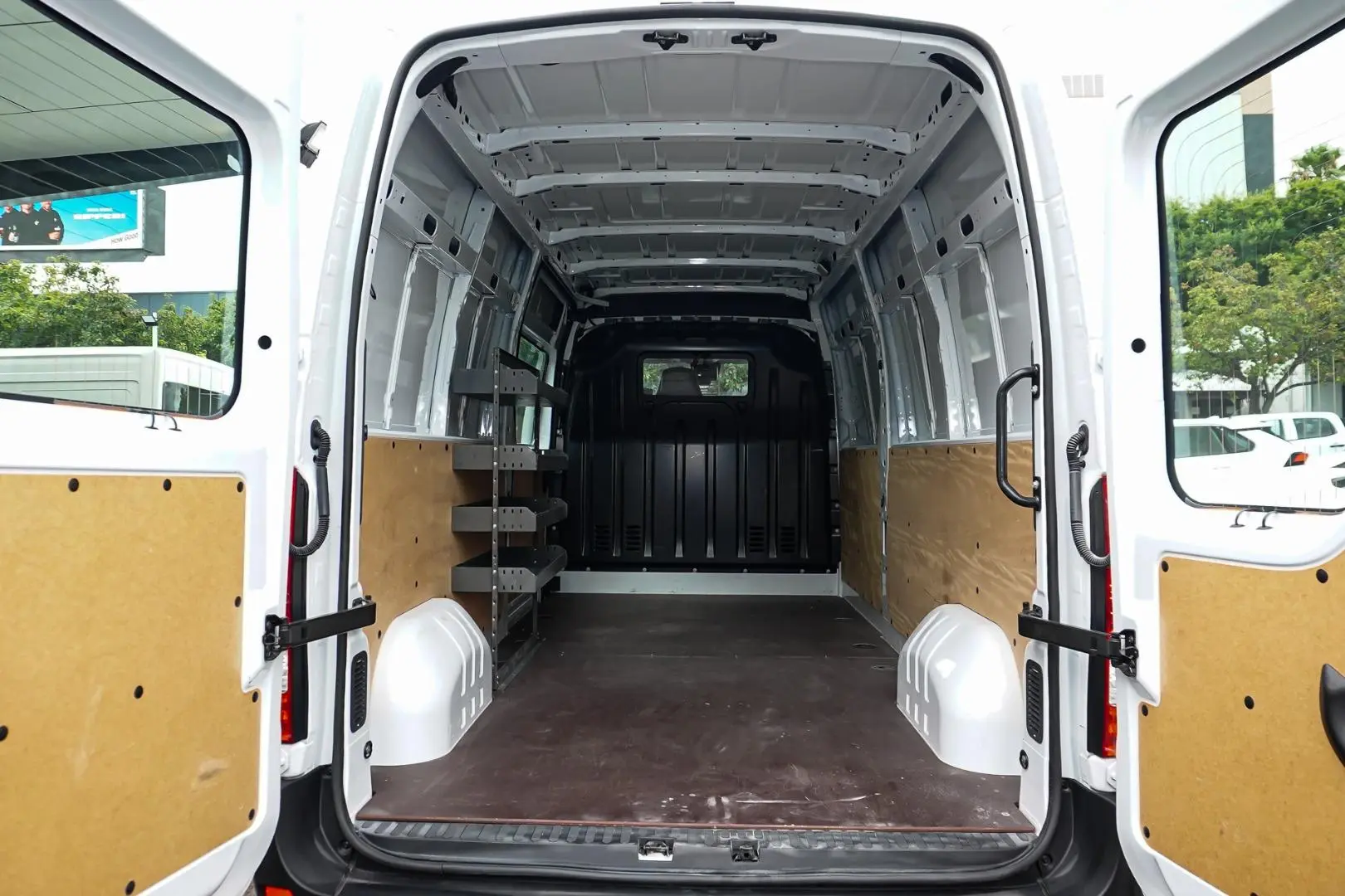 2023 Renault Master Gallery Image 8