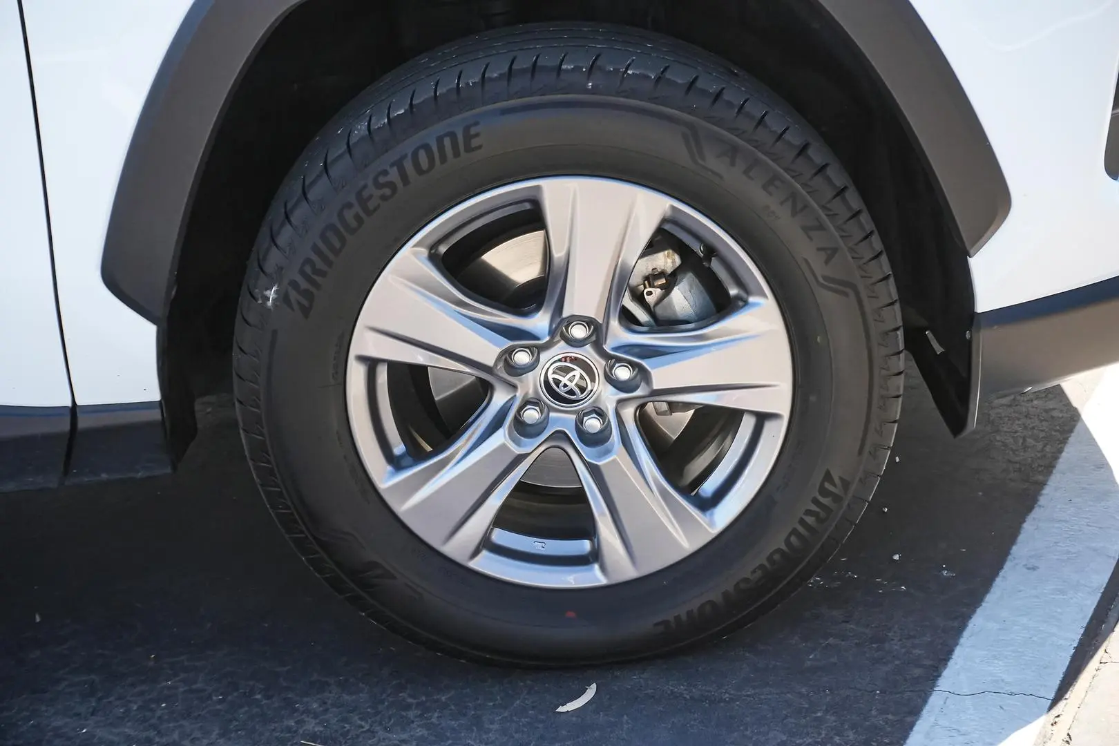 2024 Toyota RAV4 Gallery Image 11