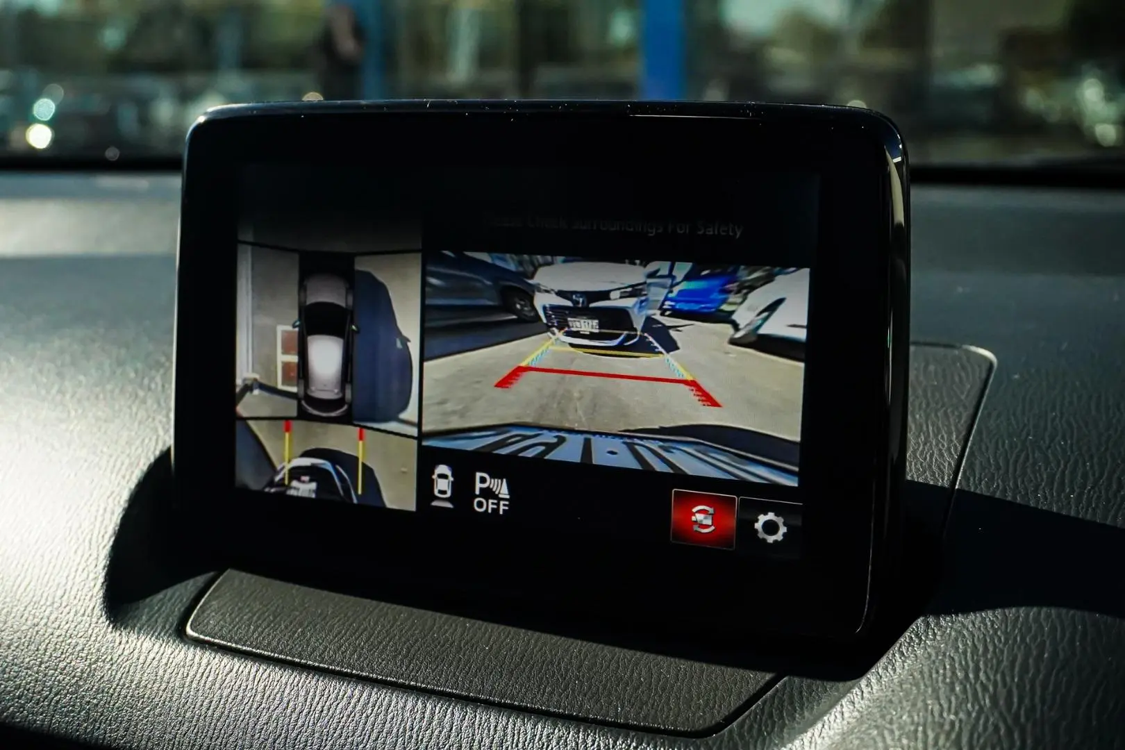 2020 Mazda 2 Gallery Image 23