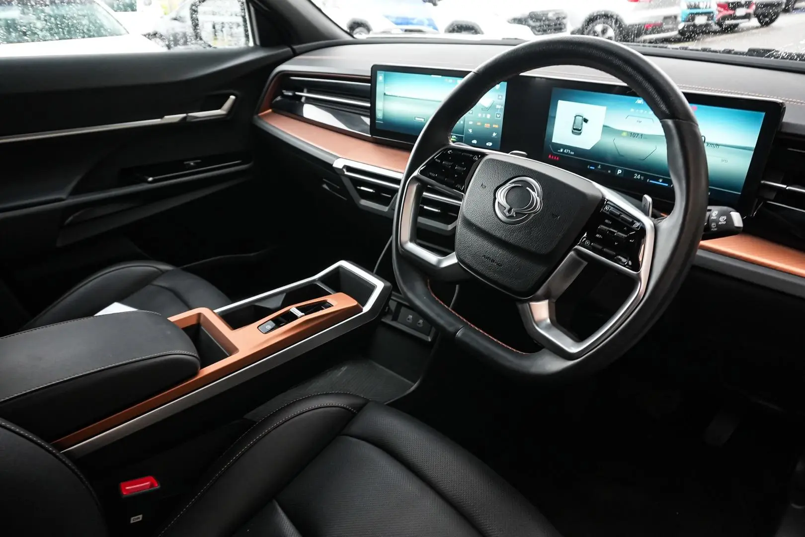 2024 KGM SsangYong Torres Gallery Image 15