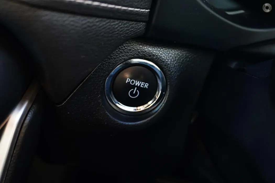 2024 Toyota RAV4 Gallery Image 19