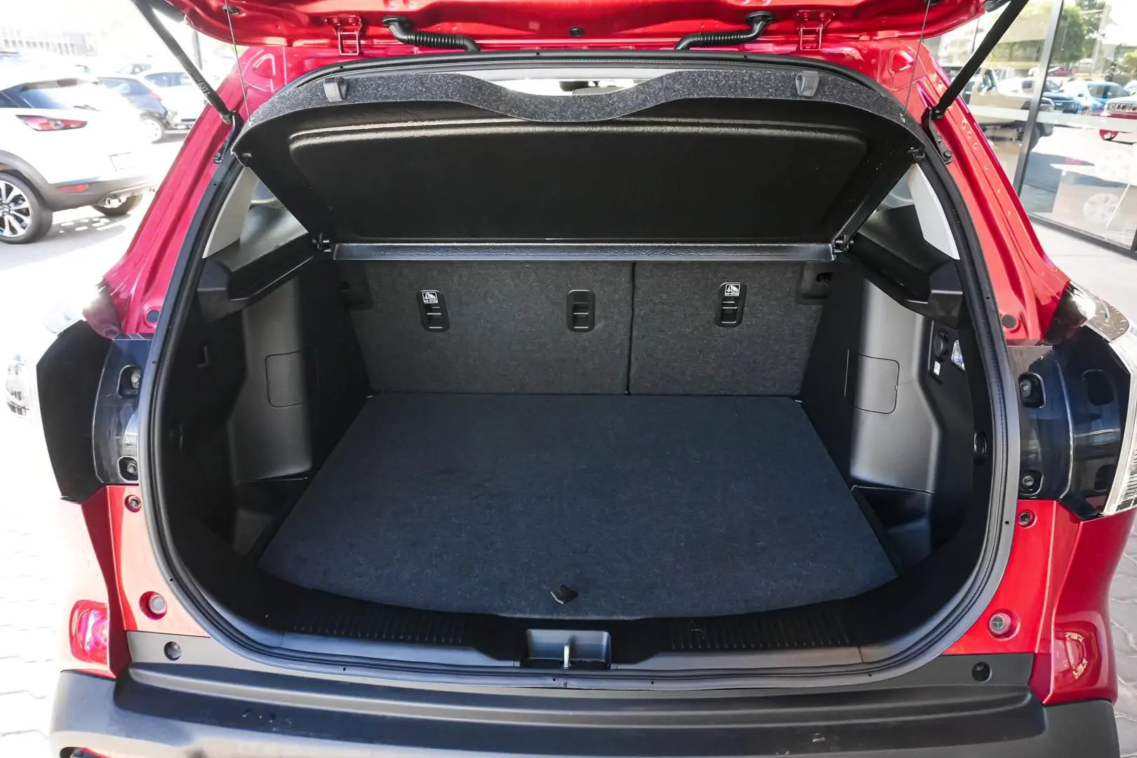 2023 Suzuki S-Cross Gallery Image 10