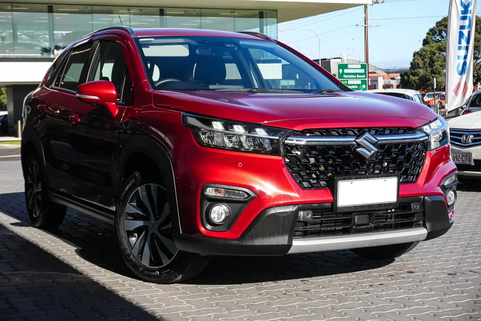 2023 Suzuki S-Cross Gallery Image 2