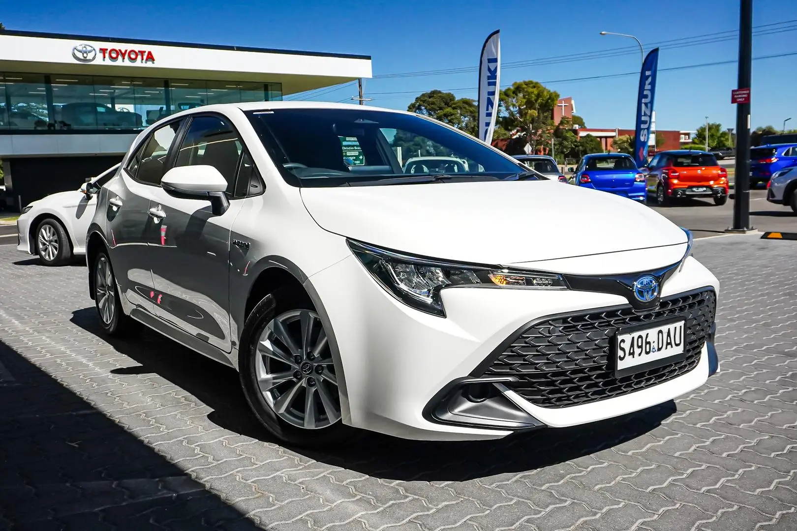 2024 Toyota Corolla Gallery Image 2