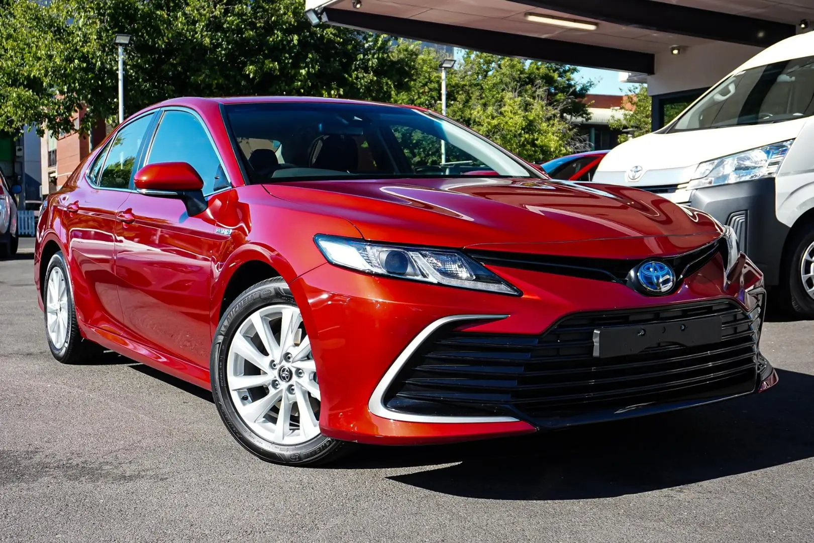 2024 Toyota Camry Gallery Image 2