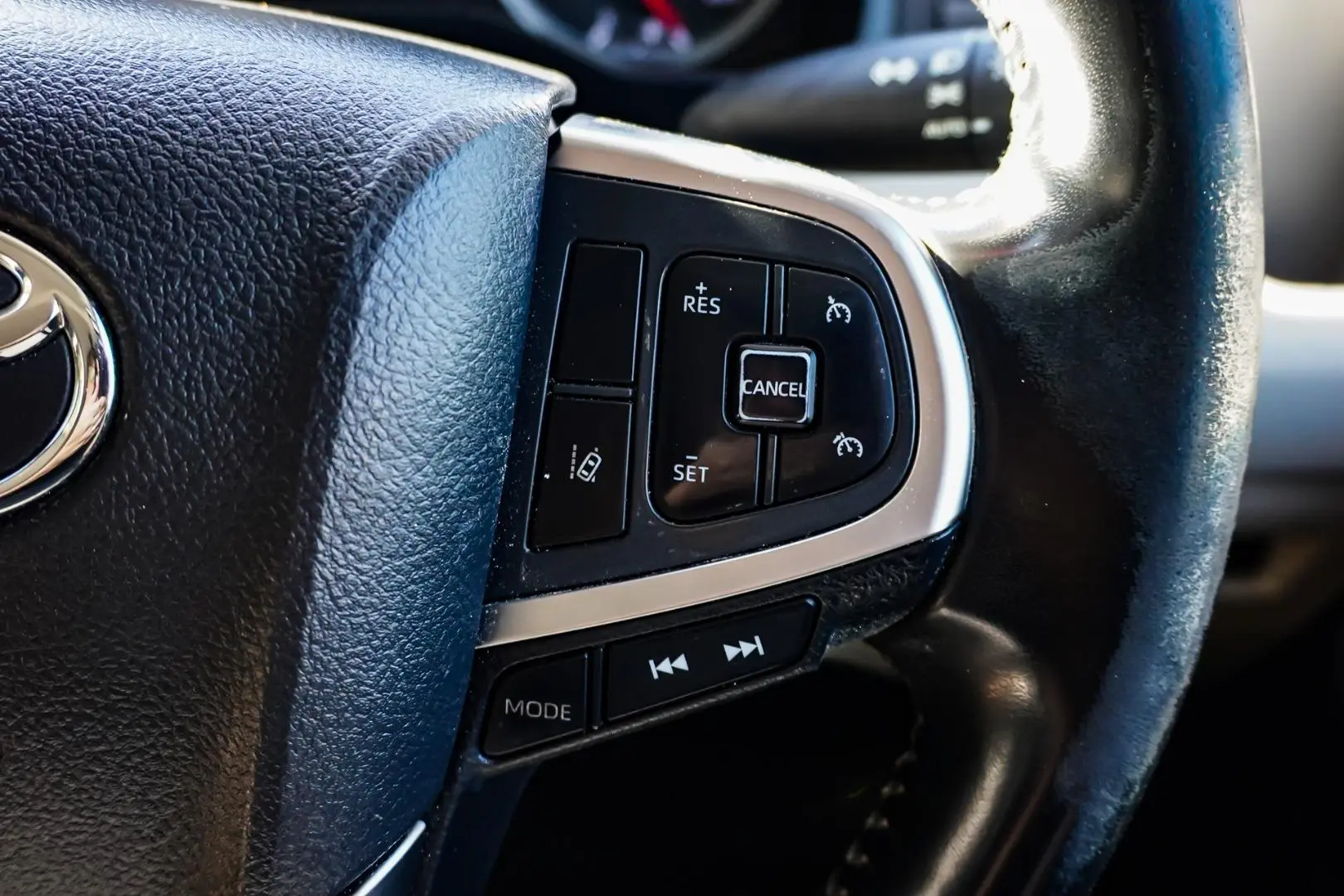 2020 Toyota Hiace Gallery Image 20