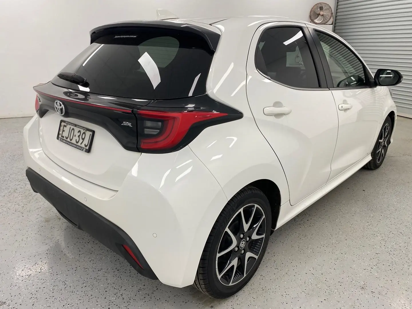 2020 Toyota Yaris Gallery Image 3