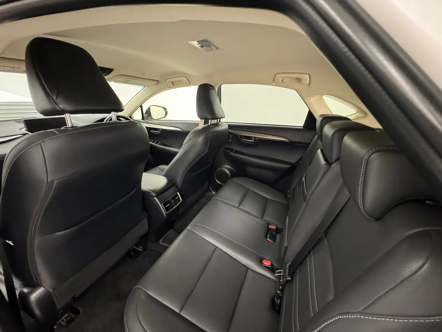 2021 Lexus NX Gallery Image 28