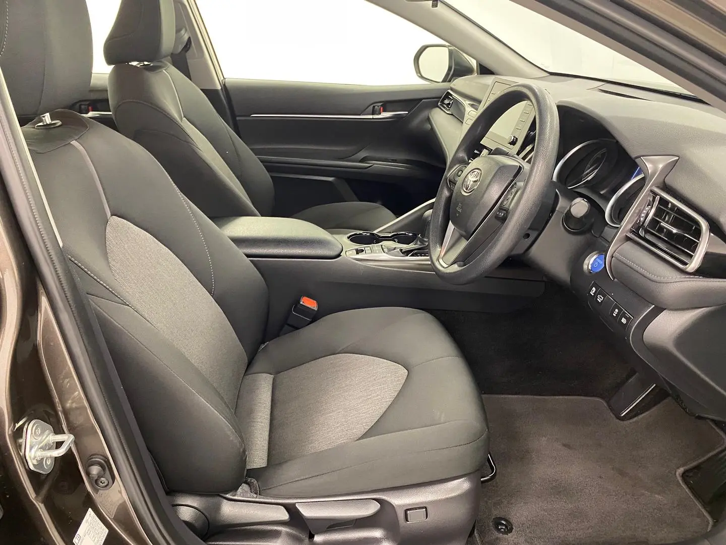 2023 Toyota Camry Gallery Image 22