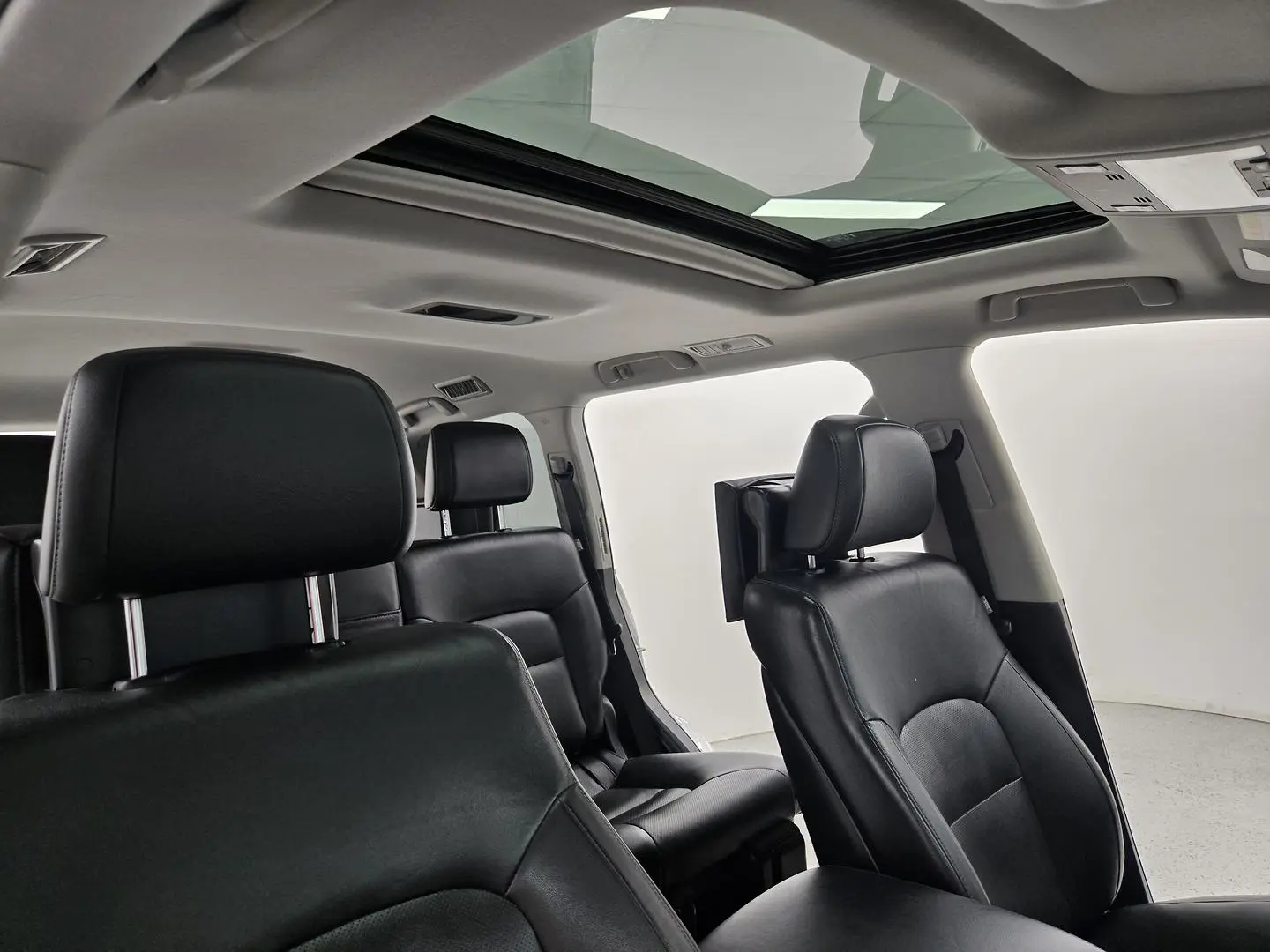 2018 Toyota Landcruiser Gallery Image 23