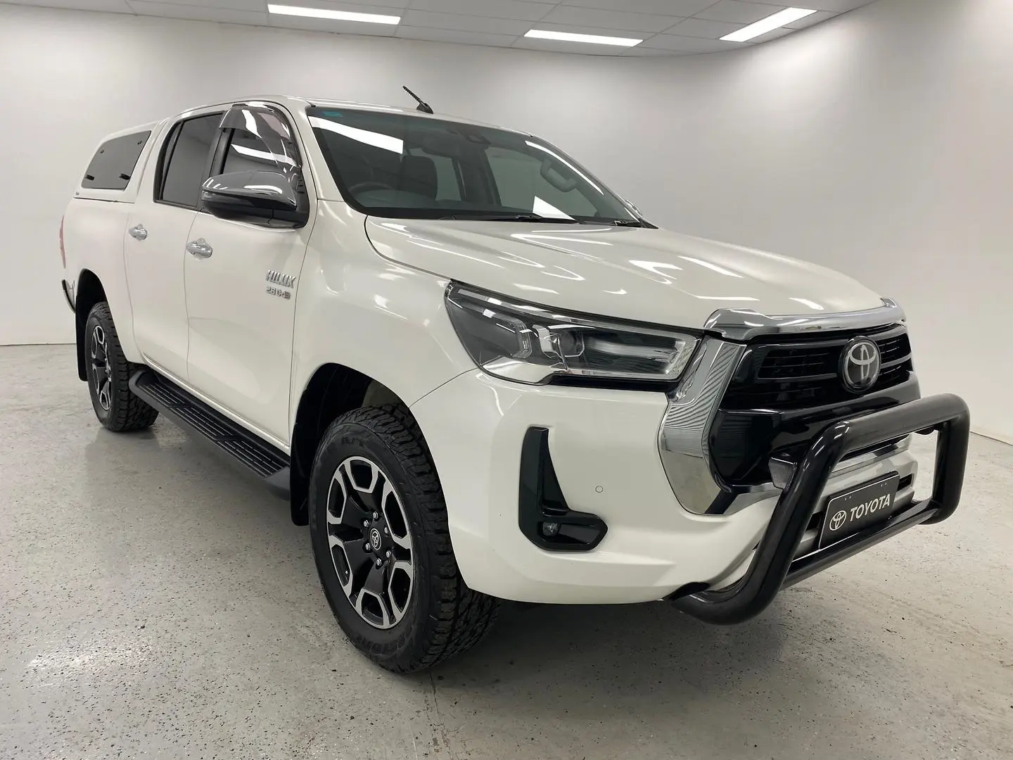 2020 Toyota Hilux Gallery Image 1