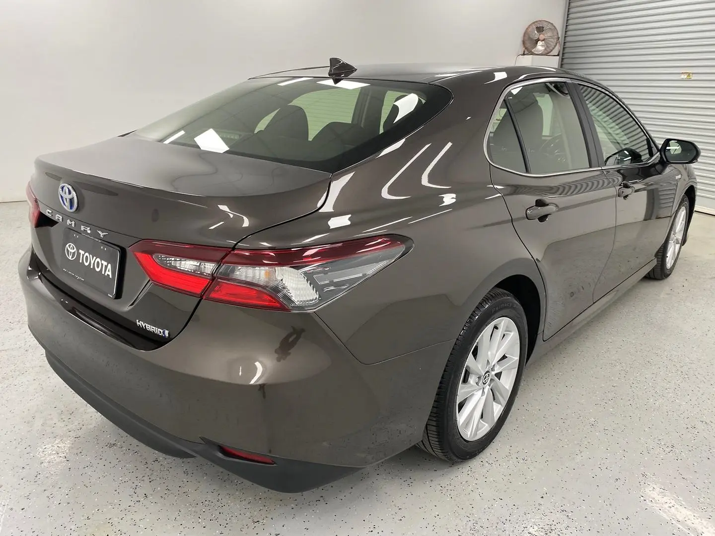 2023 Toyota Camry Gallery Image 3