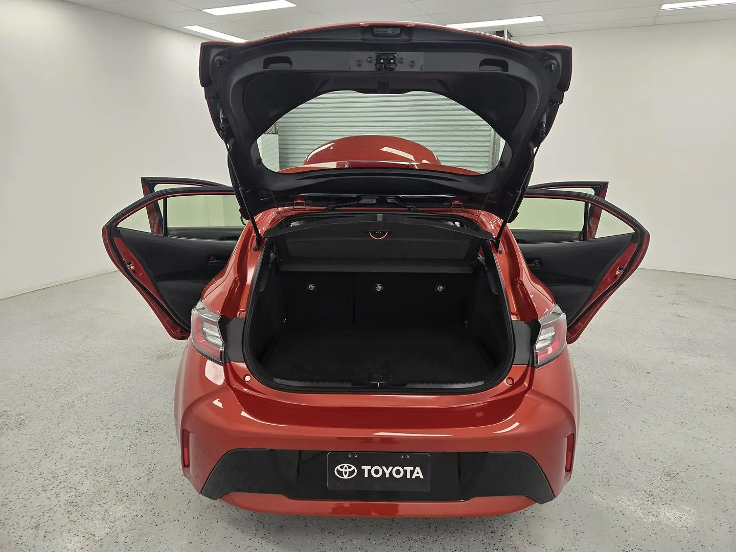 2019 Toyota Corolla Gallery Image 11