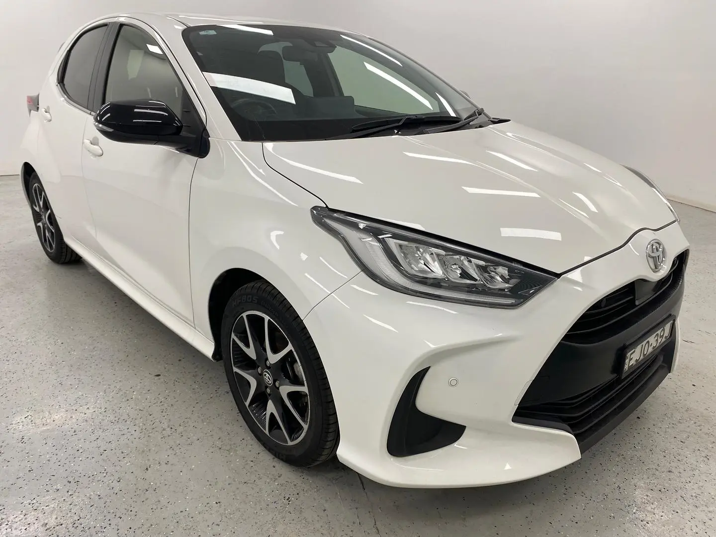 2020 Toyota Yaris Gallery Image 1