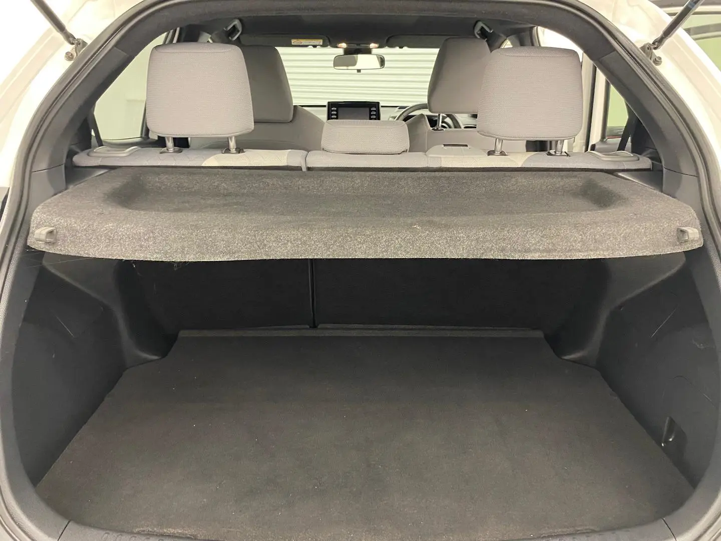 2020 Toyota Yaris Gallery Image 20