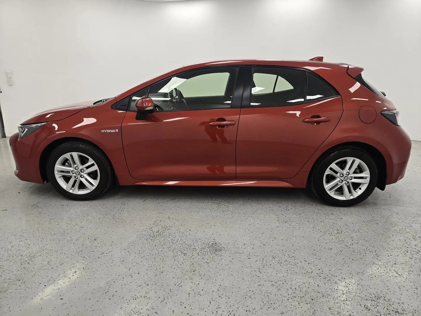 2019 Toyota Corolla Gallery Image 6