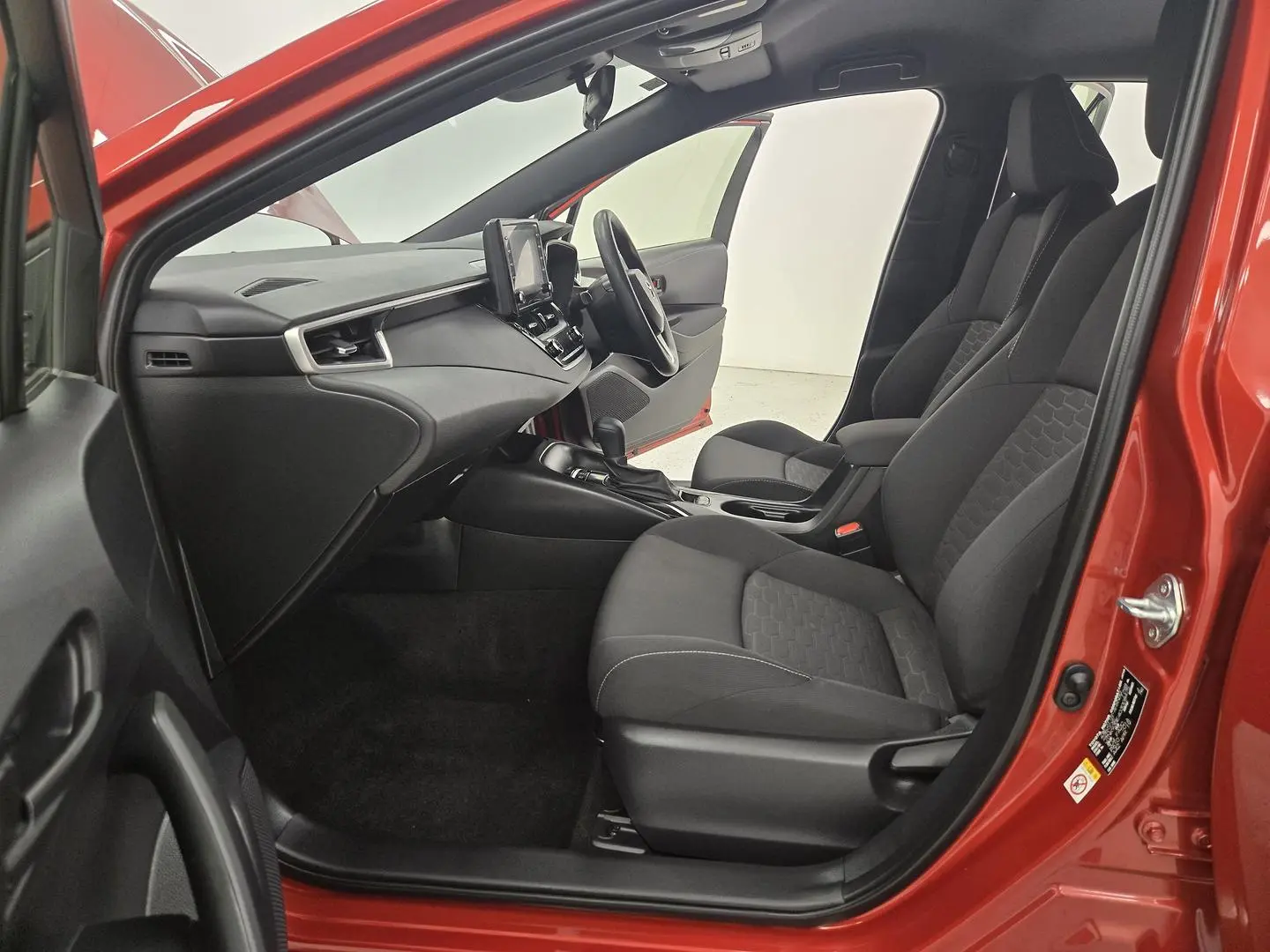 2019 Toyota Corolla Gallery Image 18