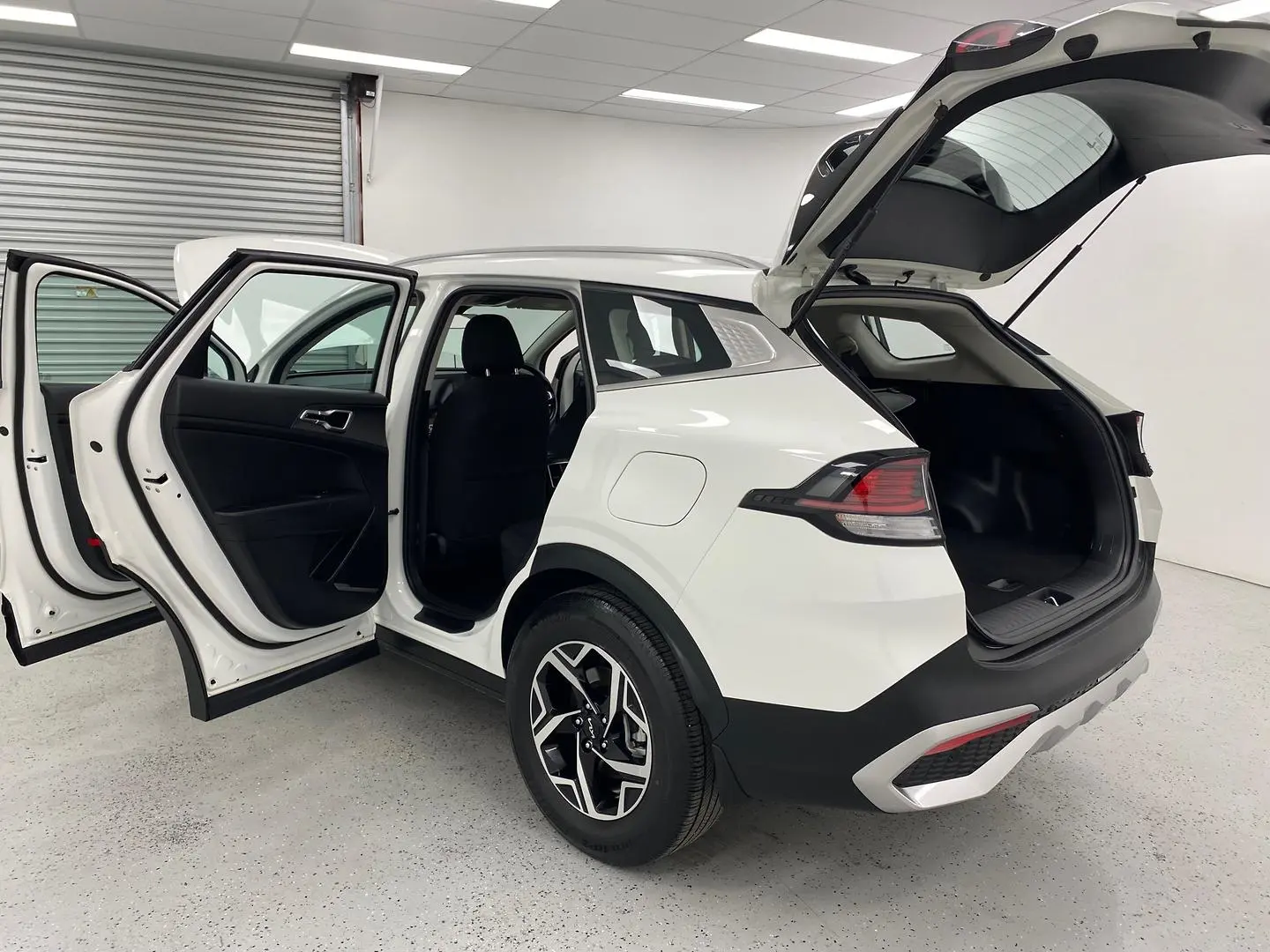 2022 Kia Sportage Gallery Image 13